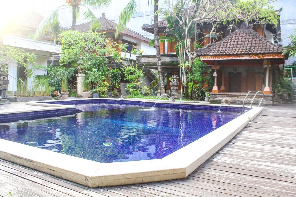 Hotel Puri Tanah Lot Kuta Lombok Eksteriør billede