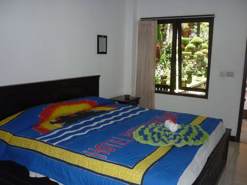 Hotel Puri Tanah Lot Kuta Lombok Eksteriør billede