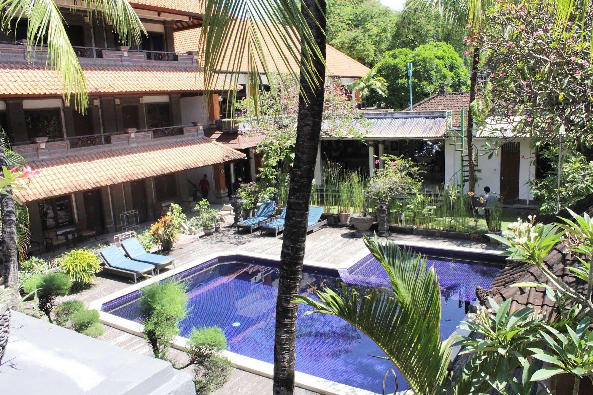 Hotel Puri Tanah Lot Kuta Lombok Eksteriør billede